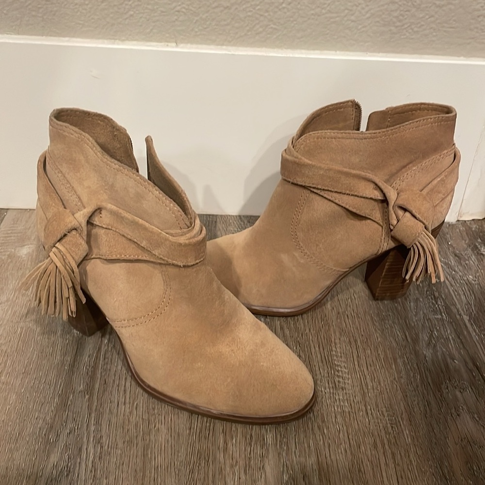 Vince Camuto tan booties